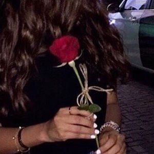 Meet your Posher, Mia